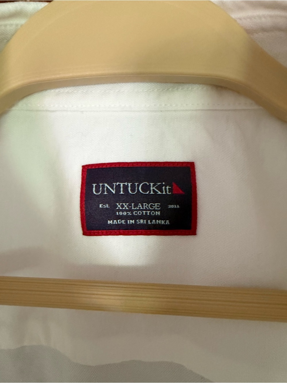 UNTUCKit White Long Sleeve Button Down Shirt XX-LARGE Red Accents Cotton Casual - Picture 4 of 11